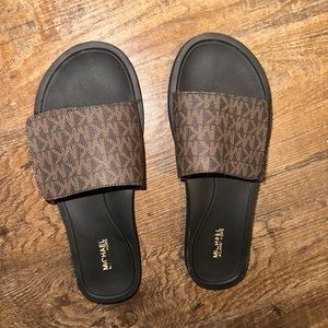 Michael Kors Slides
